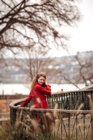 Where Autumn Meets Her